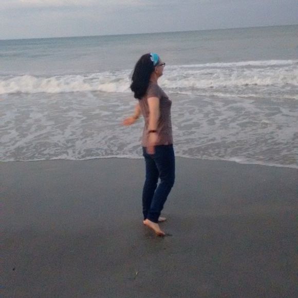 Meet your Posher, Paulette - Picture 2 of 2